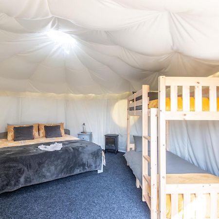 Dukeries Retreat Hotel Ретфорд Екстериор снимка